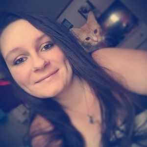 Meet your Posher, Kaycee